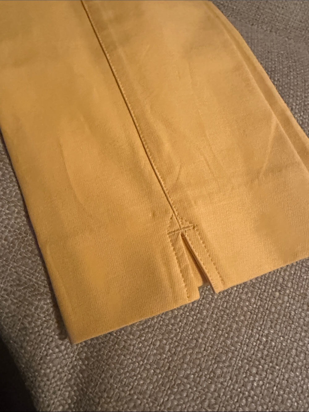 White House Black Market Yellow Cropped Ankle Pants - Picture 3 of 3